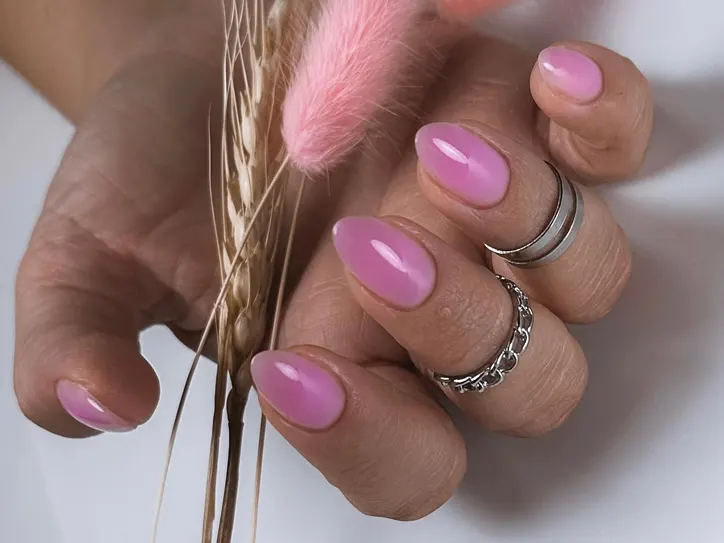 Russian manicure nail artist Charlotte, NC